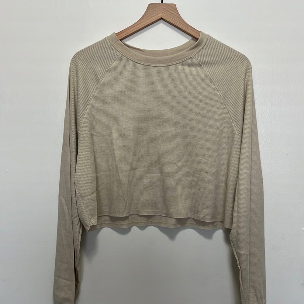 CJLA Meredith Long Sleeve Pullover in beige